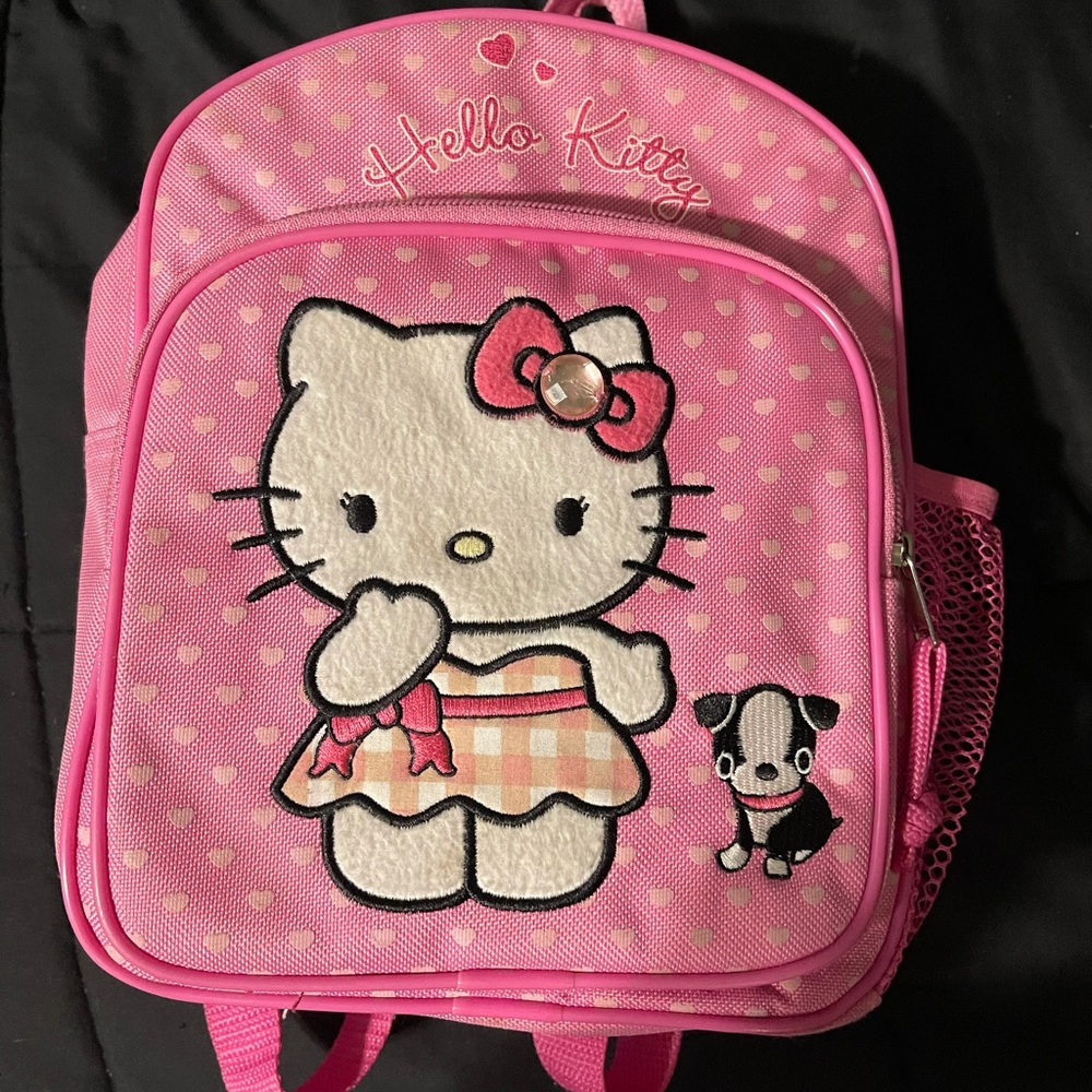 Hello Kitty pink backpack - Picture 2 of 4
